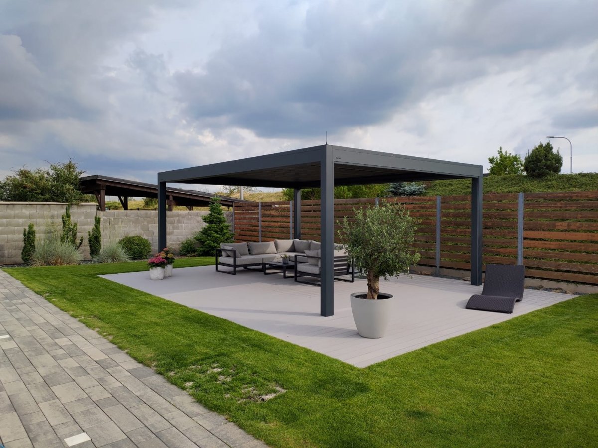 Pergola Brustor